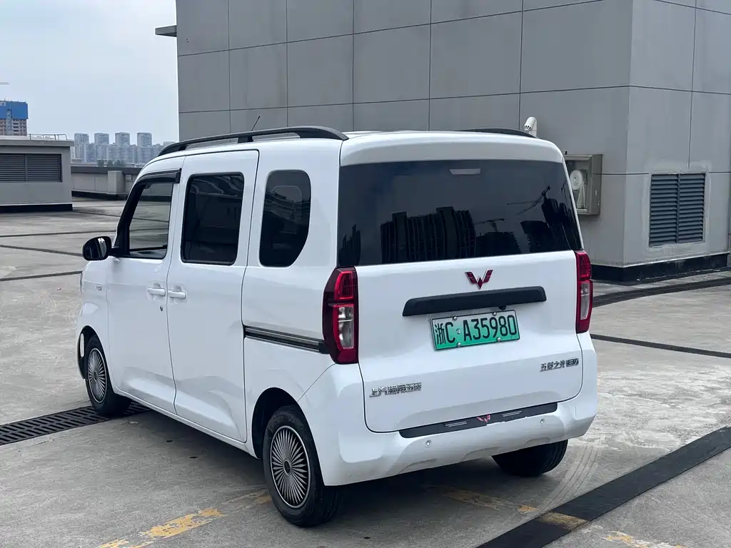 Wuling Zhiguang EV 2025 — фото 4