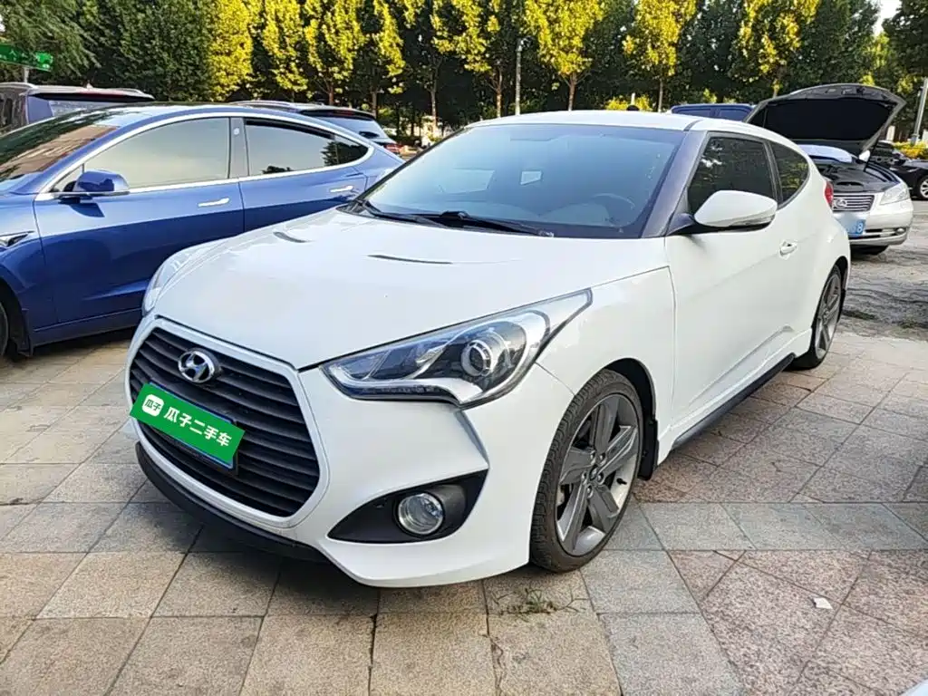 Hyundai Veloster 2015