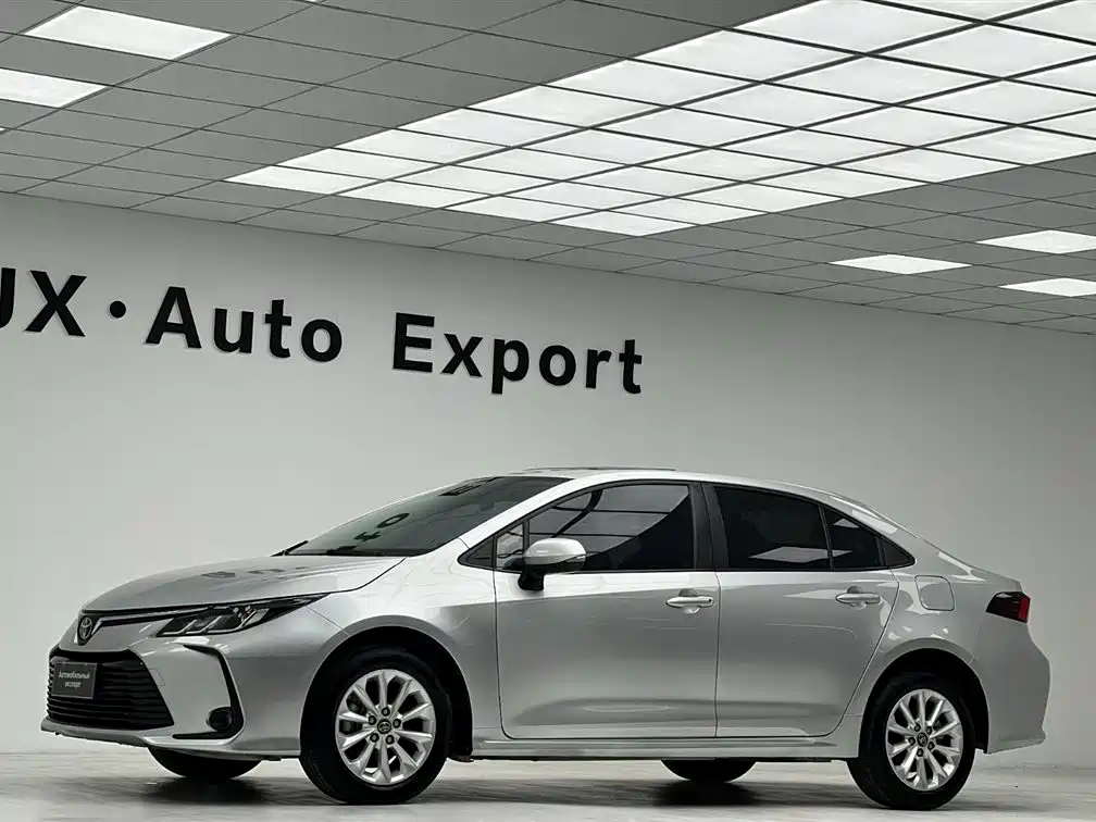 Toyota Corolla 2023 — фото 20