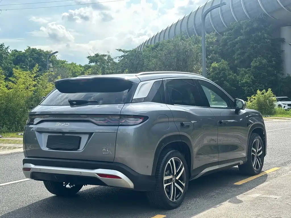 BYD Song L DM-i 2025 — фото 6