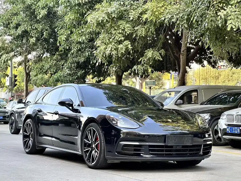 Porsche Panamera 2020 — фото 3