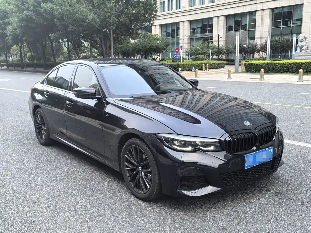 BMW 3 Series 2022