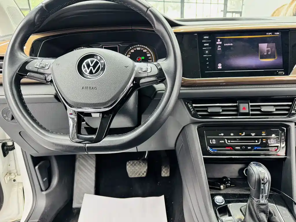 Volkswagen Tuyue 2021
