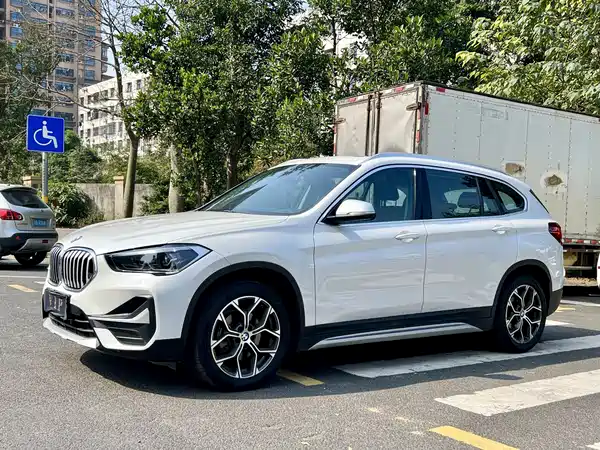 BMW X1 2022