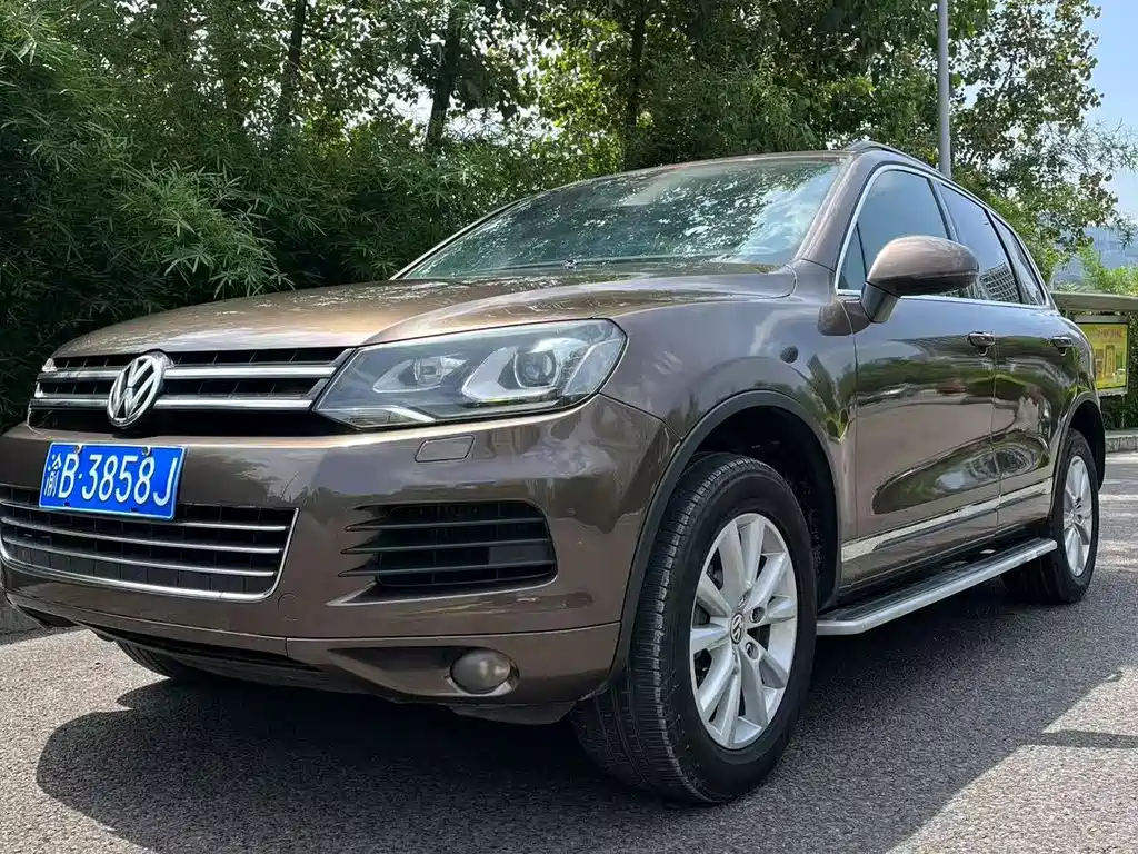 Volkswagen Touareg 2013 — фото 4