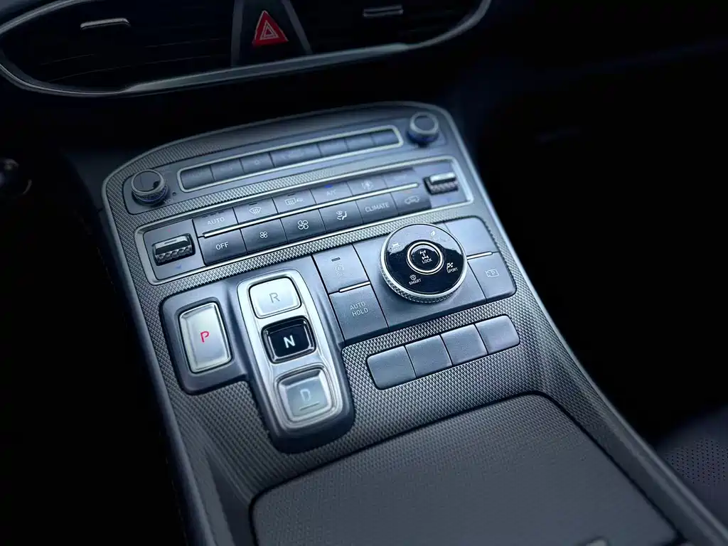 Hyundai Santa Fe 2023 — фото 16