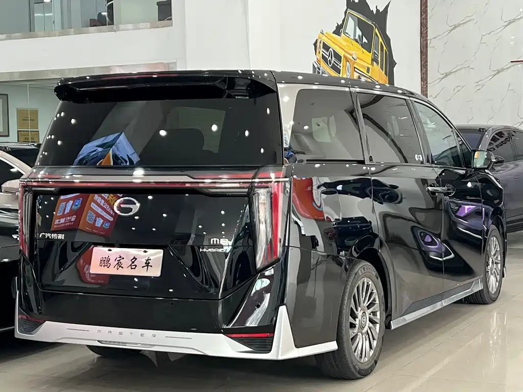 GAC Motor Trumpchi M8 2023 — фото 4