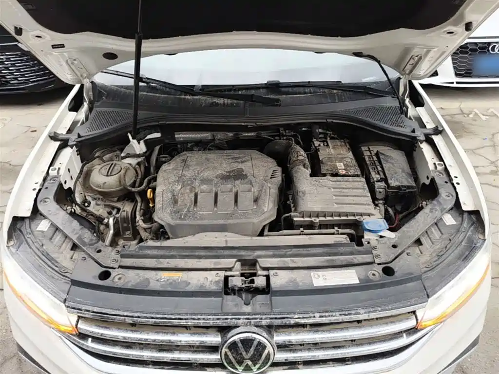 Volkswagen Tiguan L 2022 — фото 20