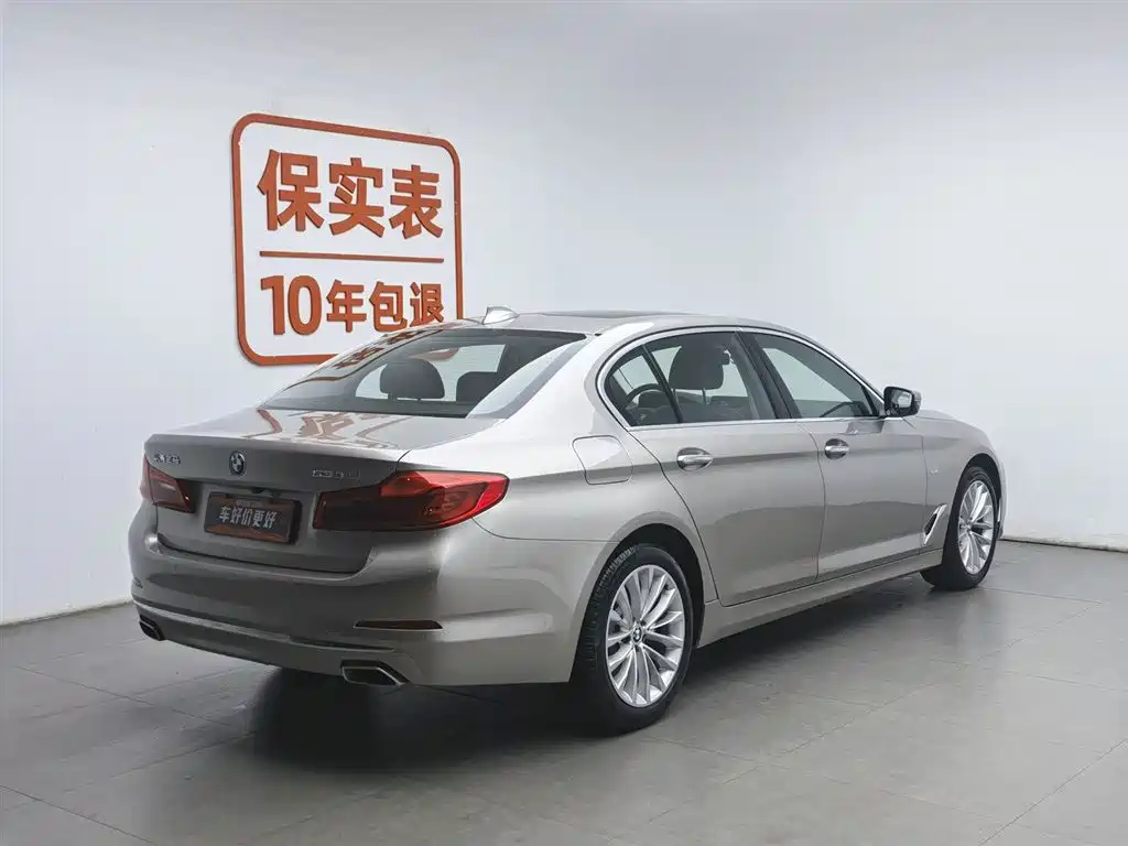 BMW 5 Series 2017 — фото 2