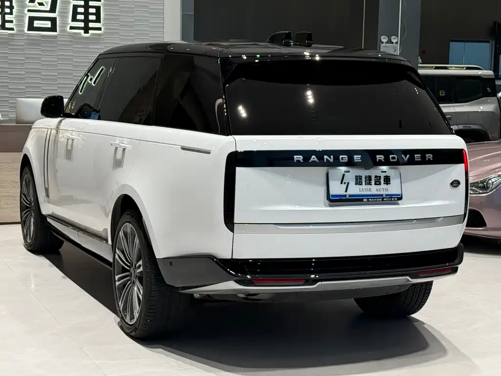 Land Rover Range Rover 2026