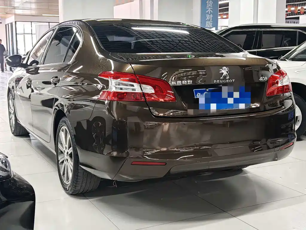 Peugeot 408 2015 — фото 4