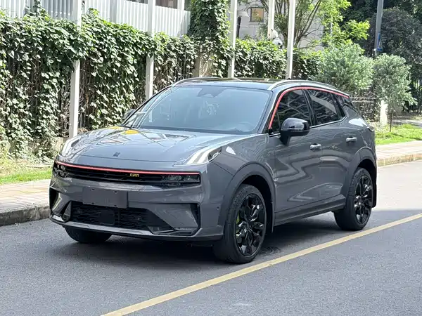 Lynk & Co 06 2020