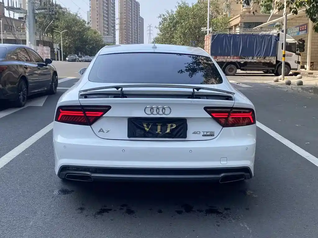 Audi A7 2017 — фото 17