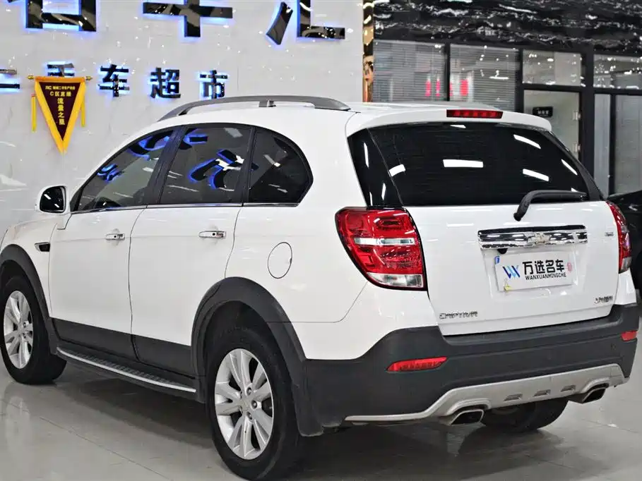 Chevrolet Captiva 2017 — фото 19