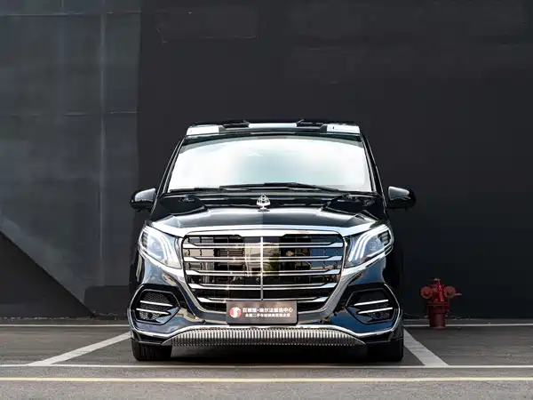 Mercedes-Benz Vito 2024