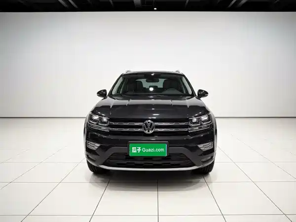 Volkswagen Tharu 2019