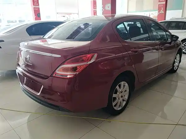 Peugeot 308 2014