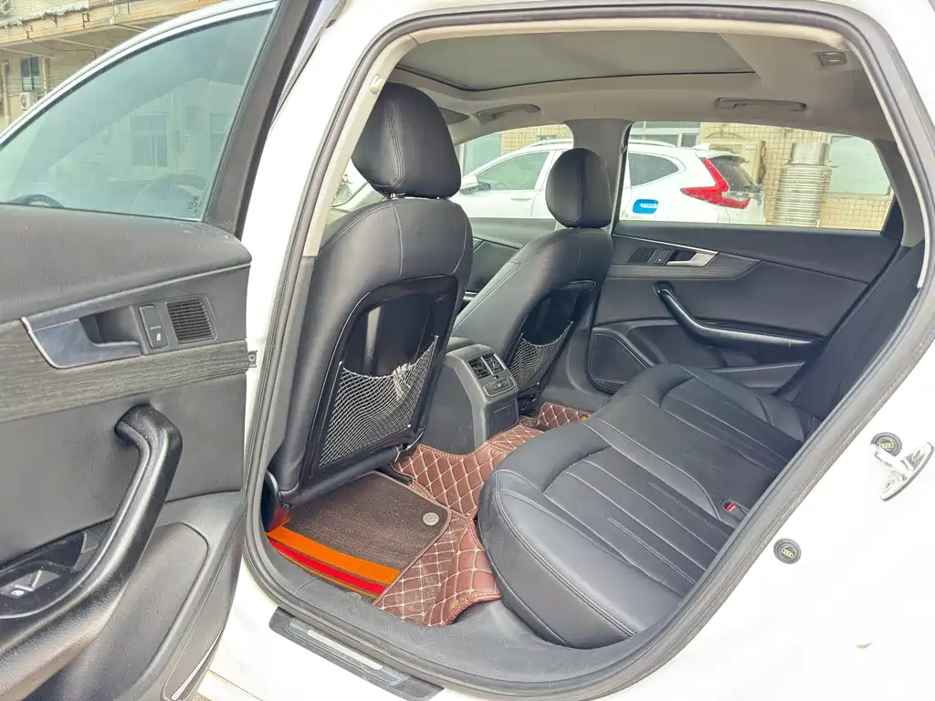 Audi A4L 2017