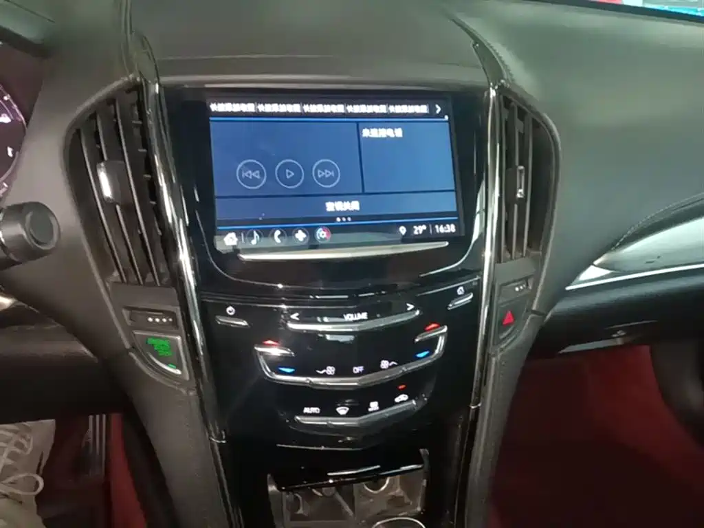 Cadillac ATS-L 2017 — фото 13