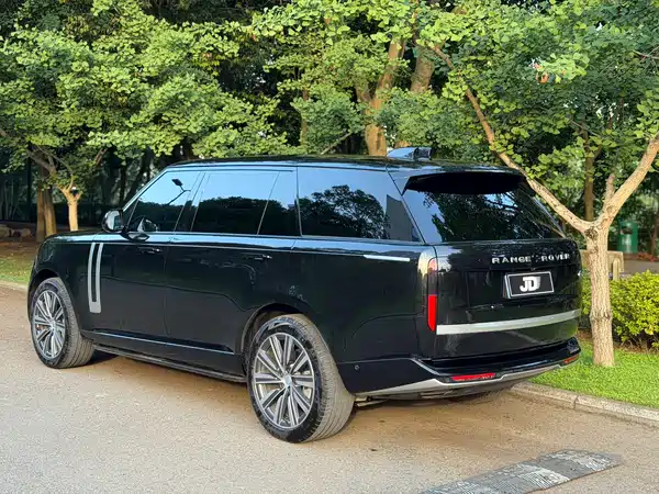Land Rover Range Rover 2026