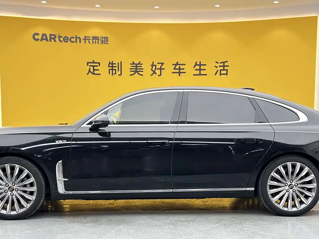 Hongqi H9 2021 — фото 30