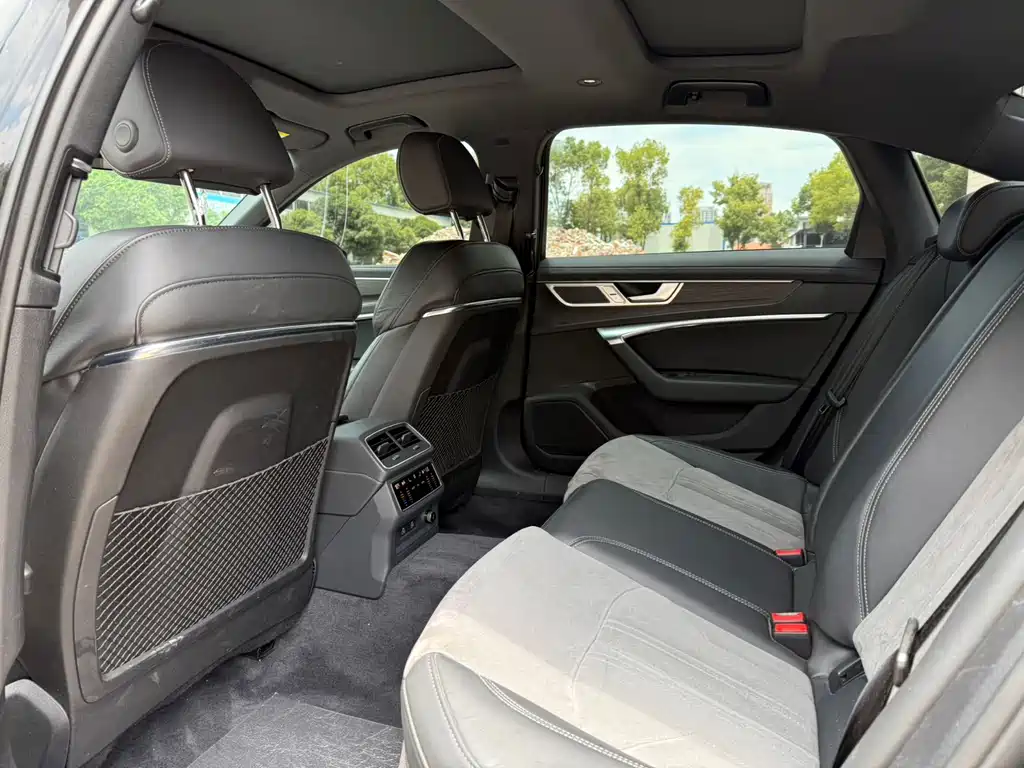 Audi A6L 2024