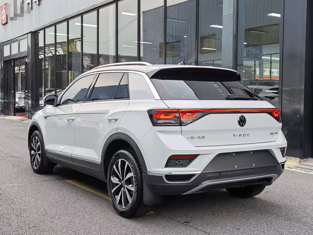 Volkswagen T-Roc 2024 — фото 4