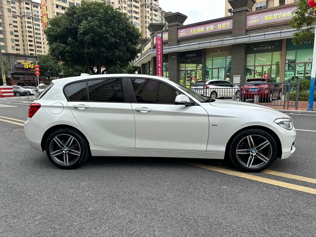 BMW 1 Series 2017 — фото 4