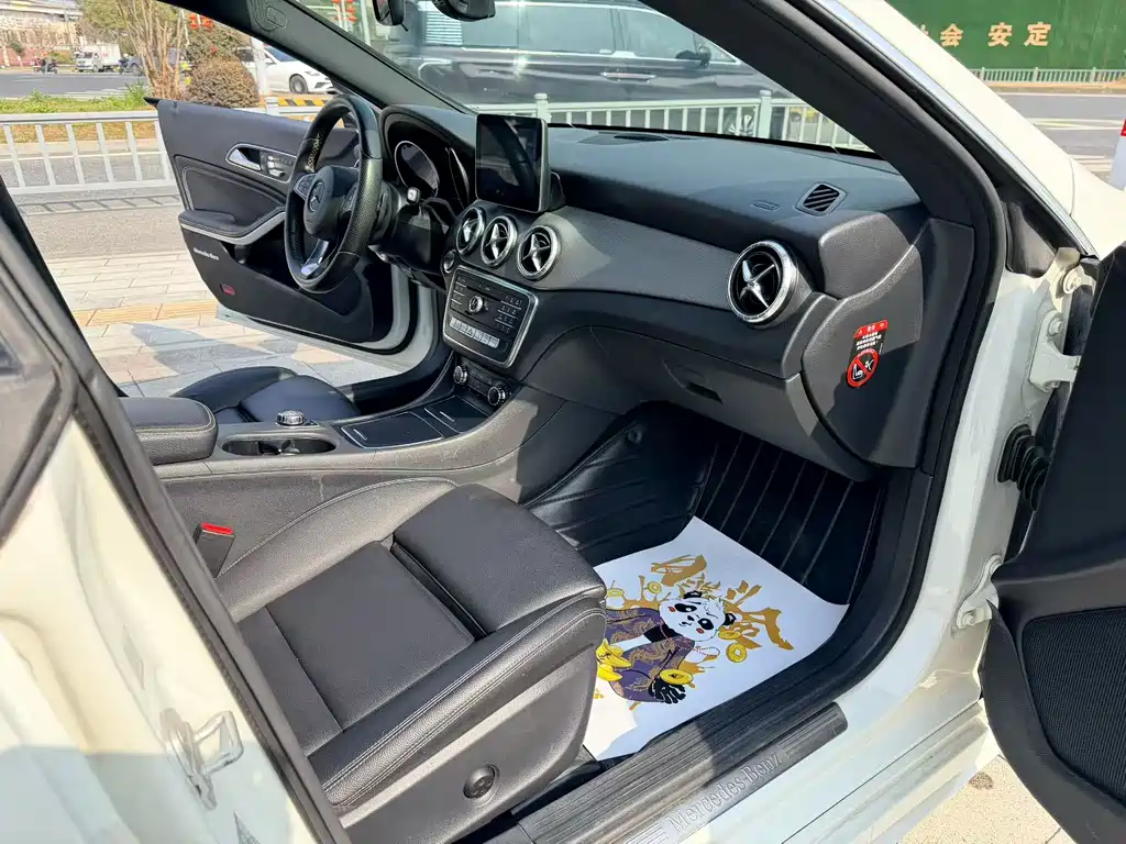 Mercedes-Benz CLA 2017 — фото 9