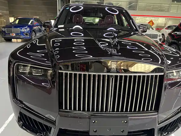 Rolls-Royce Cullinan 2024