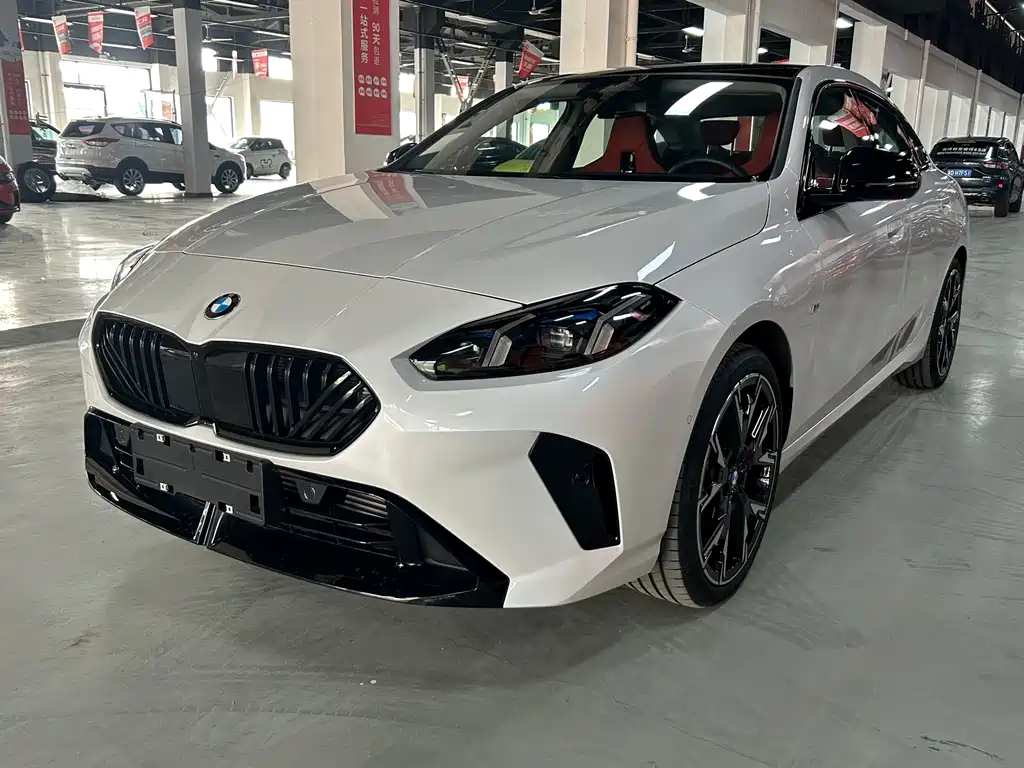 BMW 2 Series 2025 — фото 1