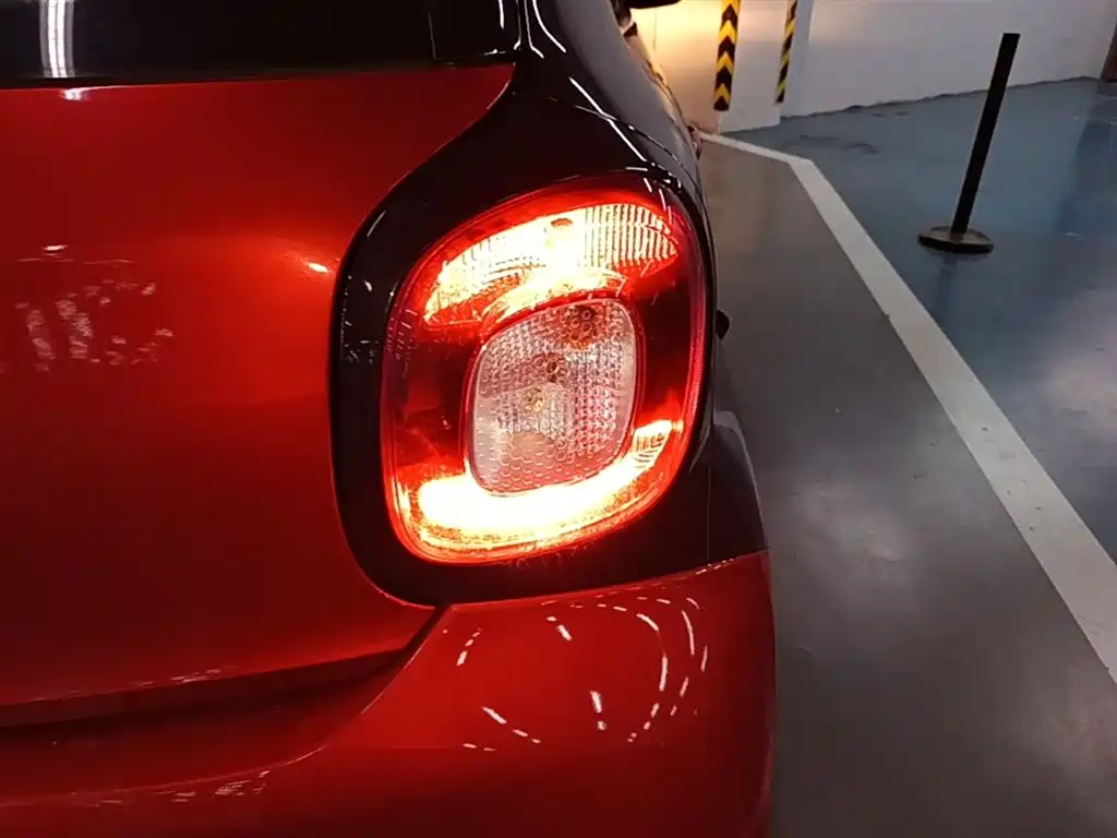 smart Forfour 2018 — фото 8