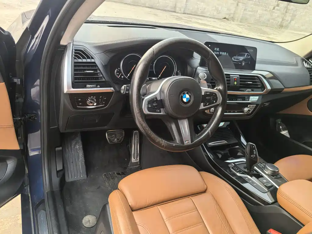 BMW X3 2018 — фото 9