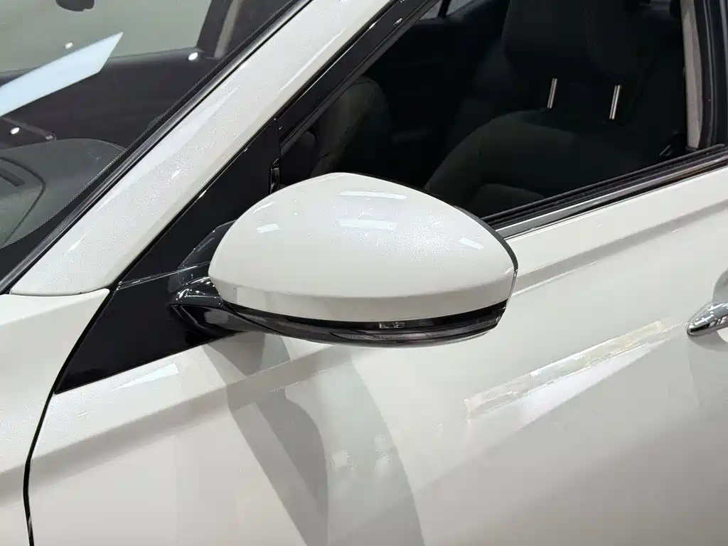 Nissan Teana 2022 — фото 30