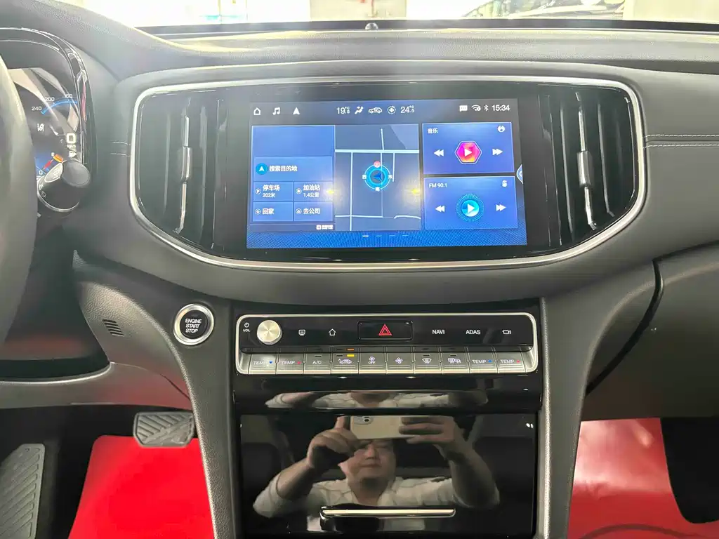 GAC Motor Trumpchi GS8 2020 — фото 13