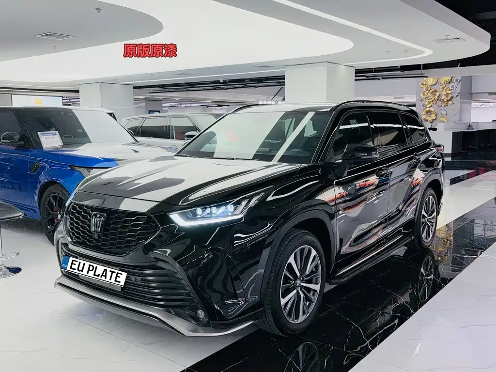 Toyota Crown Kluger 2024