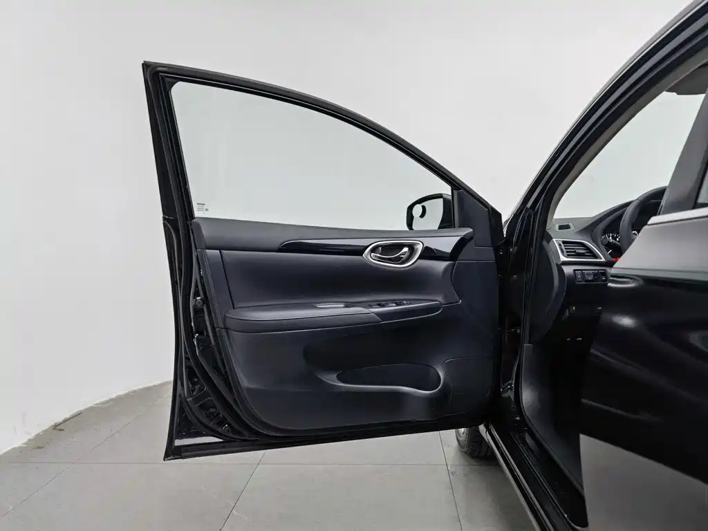 Nissan Sylphy 2019 — фото 8