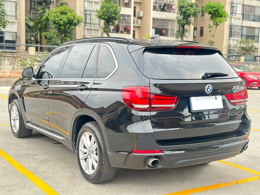 BMW X5 2015 — фото 20