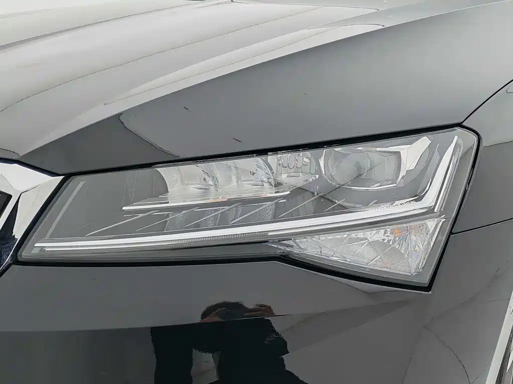 Skoda Superb 2024 — фото 20