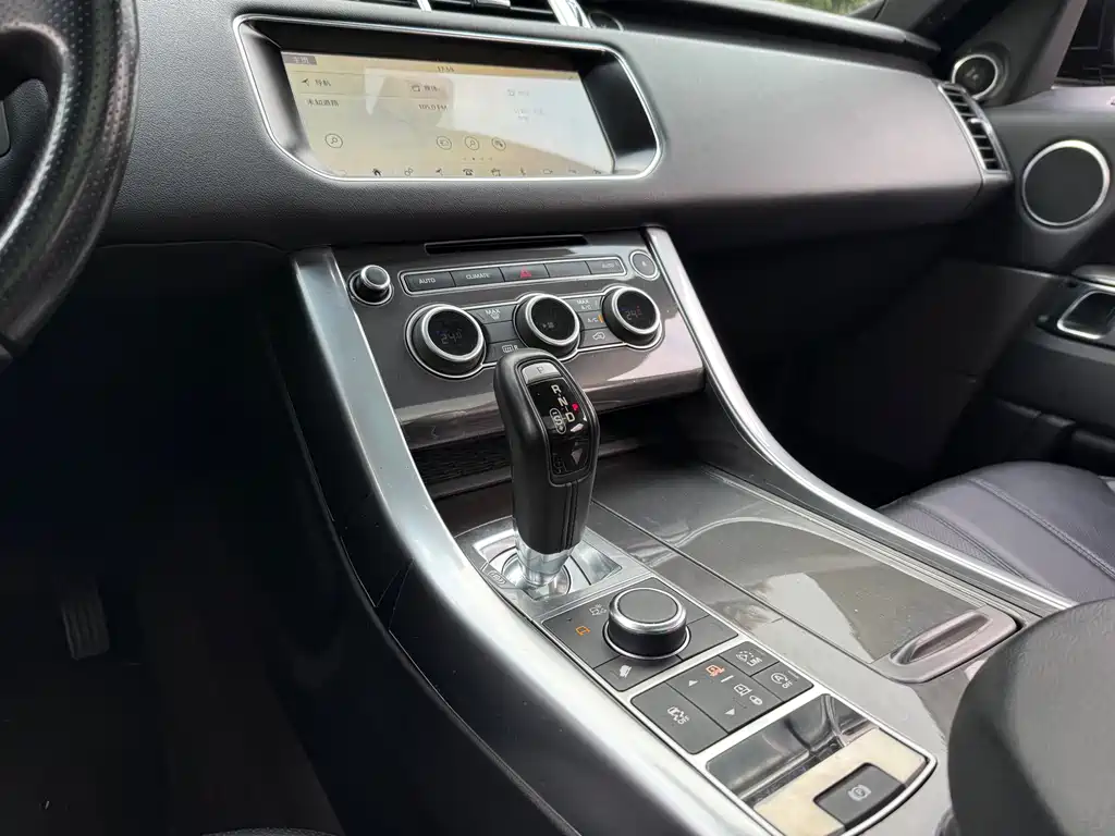 Land Rover Sport 2017 — фото 15