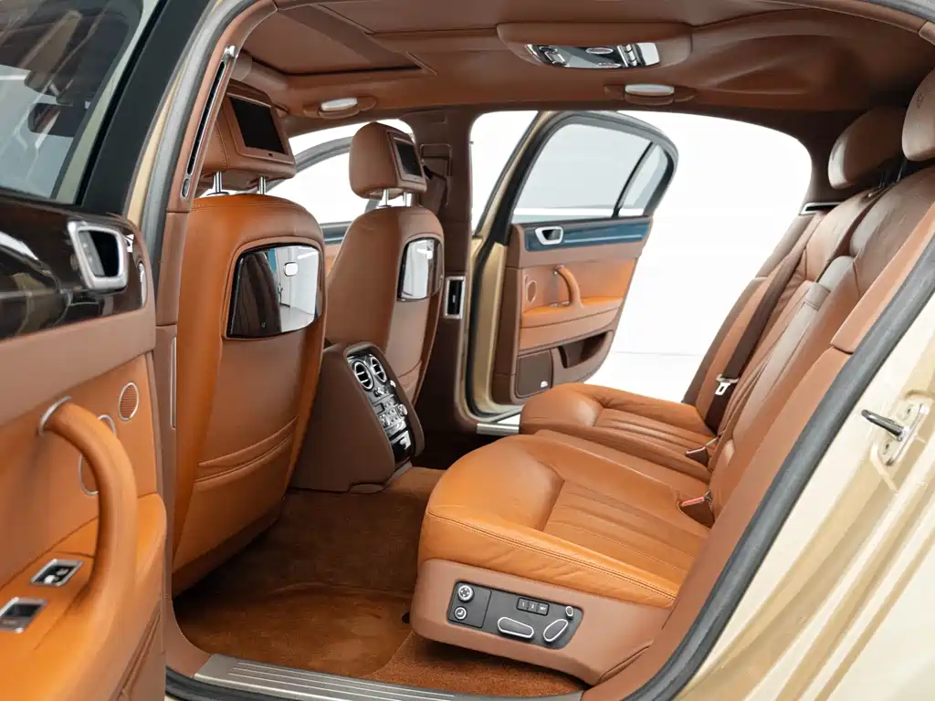Bentley Flying Spur 2011