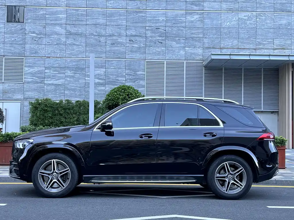 Mercedes-Benz GLE 2020 — фото 3