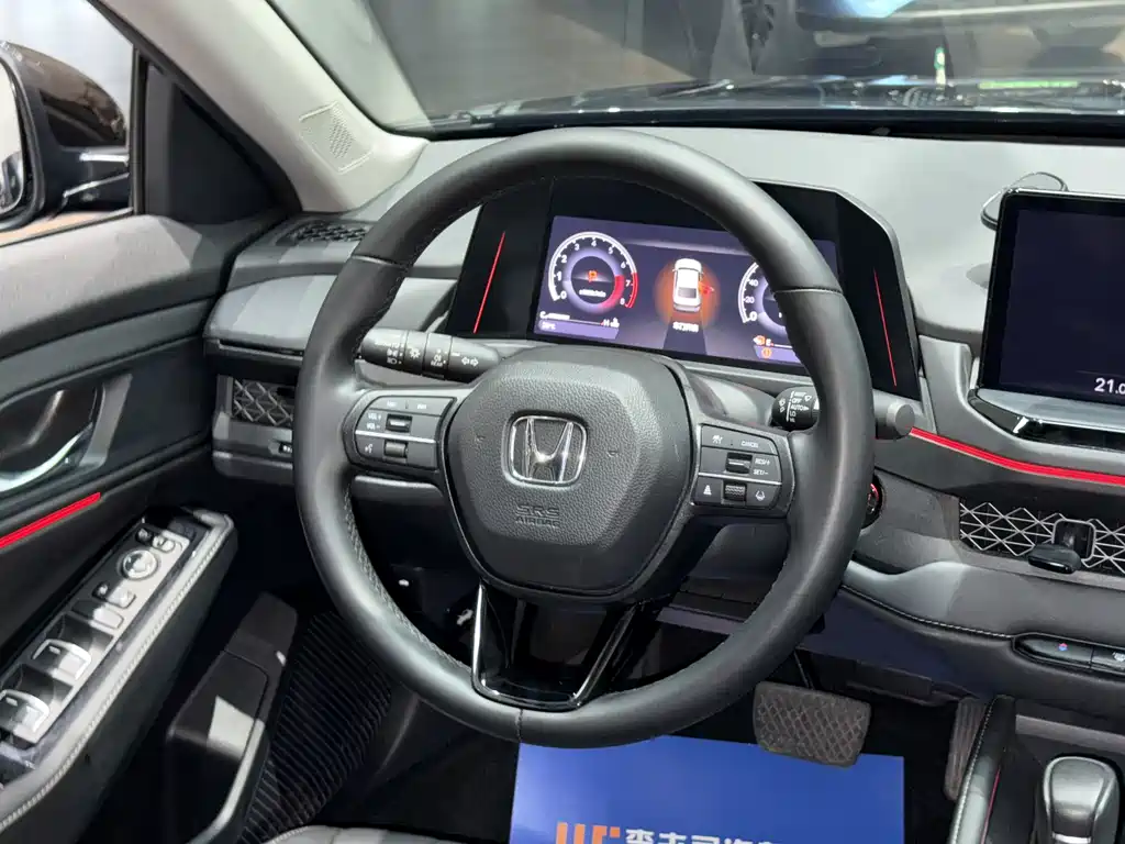 Honda Accord 2024 — фото 11