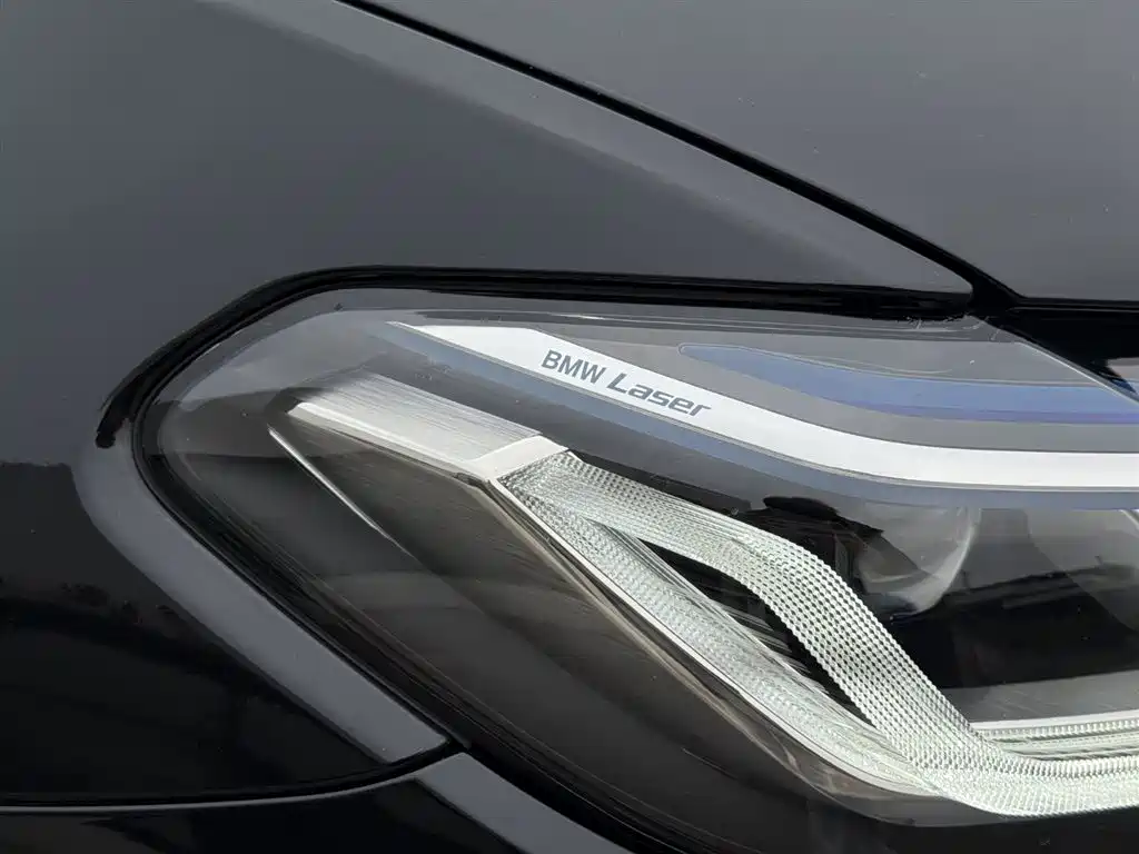 BMW M5 2021 — фото 12