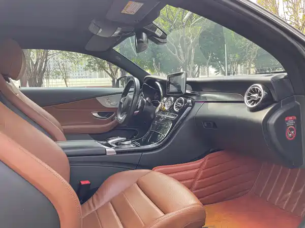 Mercedes-Benz C-Class 2018