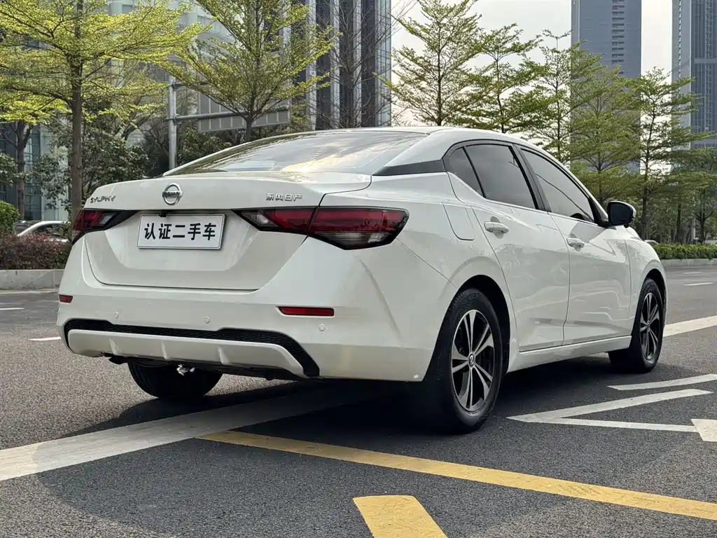 Nissan Sylphy 2023 — фото 25