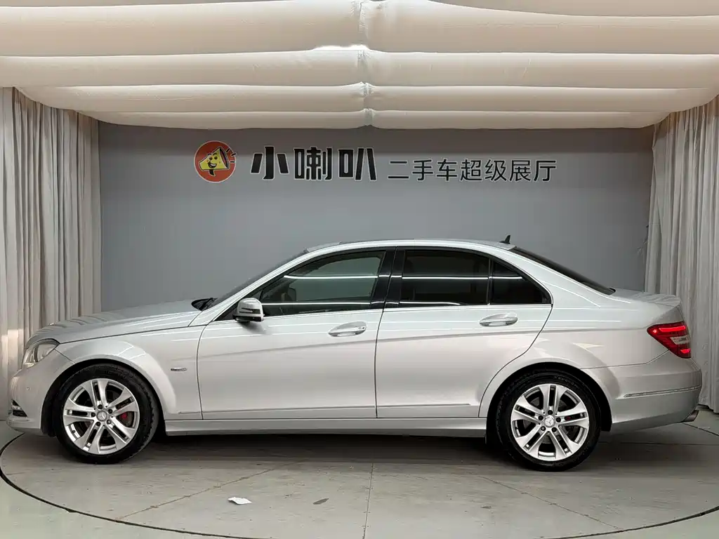 Mercedes-Benz C-Class 2011 — фото 3