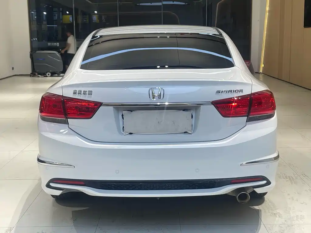 Honda Spirior 2018 — фото 6