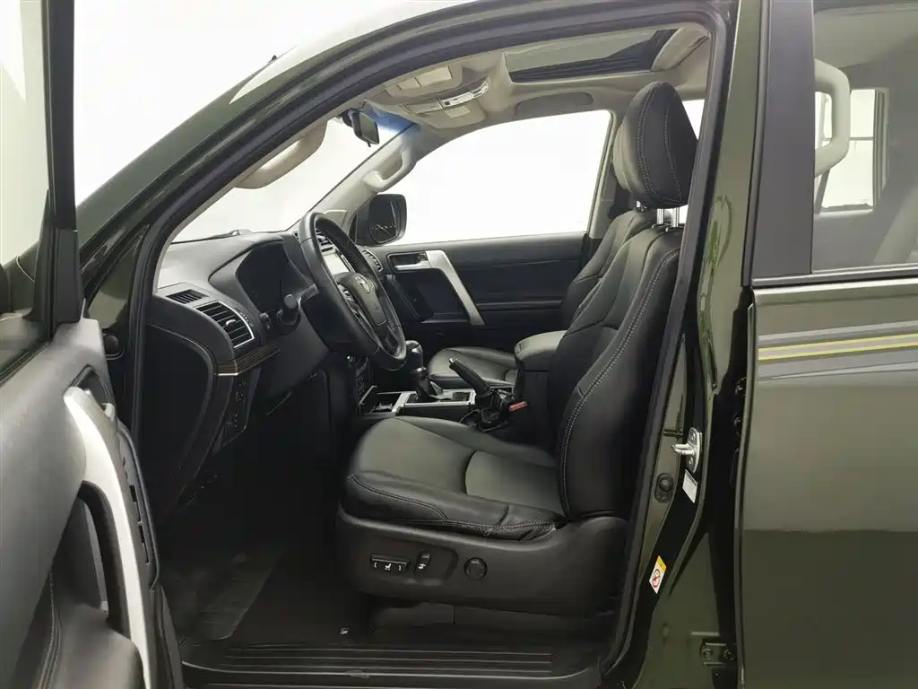 Toyota Prado 2018 — фото 10