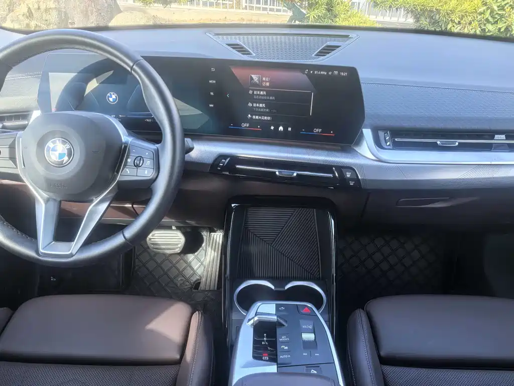 BMW X2 2025 — фото 10